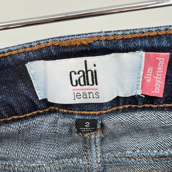 Cabi 3937 Slim Boyfriend Jean Star Print Raw Hem Denim Celebrity Wash Size 2 - Picture 5 of 11
